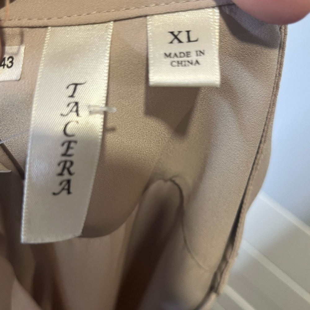 Tacera. XLarge Peasant top. Flare sleeve. Tassels. Taupe.. Lightweight. - Picture 5 of 5